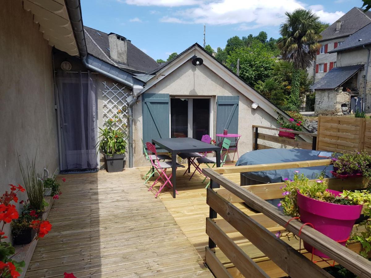Un Petit Coin D'Ossau Villa Bescat Bagian luar foto
